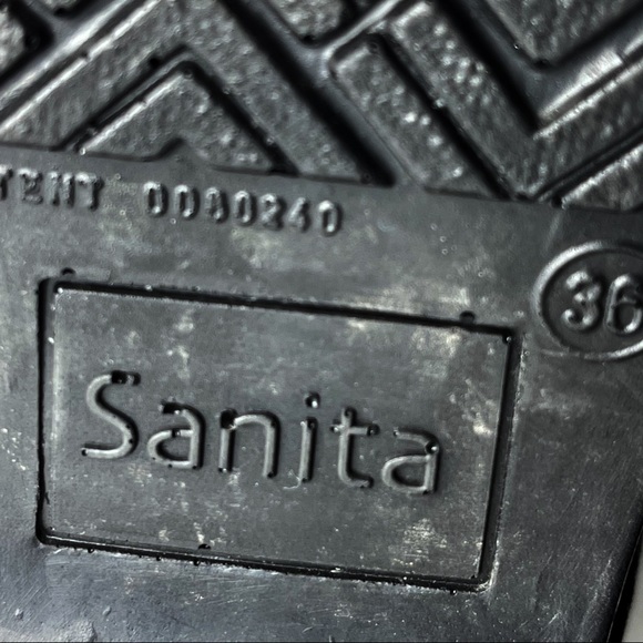 Sanita Snakeskin Textured Comfort Clogs Leather - Picture 6 of 7